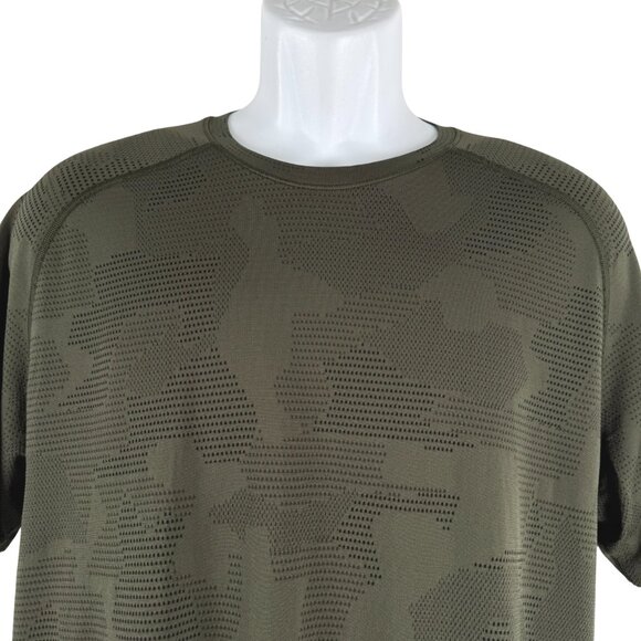 Lululemon Metal Vent Tech Shirt Mens Large Green Camo Short Sleeve TP-3484 - Picture 3 of 6